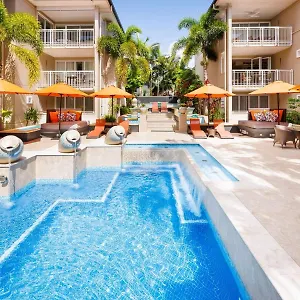 *** Resort Laguna On Hastings Australia