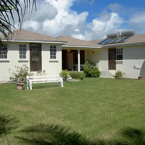 *** Bed & Breakfast Gemini House Barbados