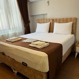 2* Otel Tavra